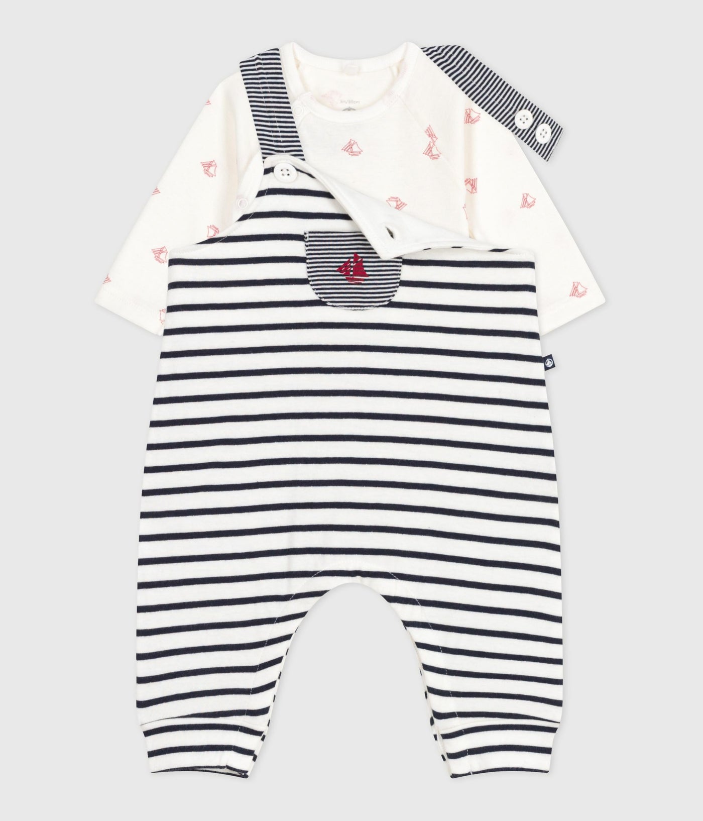 BABIES' OUTFIT WITH BRETON STRIPED DUNGAREES AND A PRINTED BODY