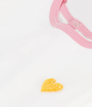 BABY GIRL'S SHORT-SLEEVED COTTON T-SHIRT WITH HEART BADGE